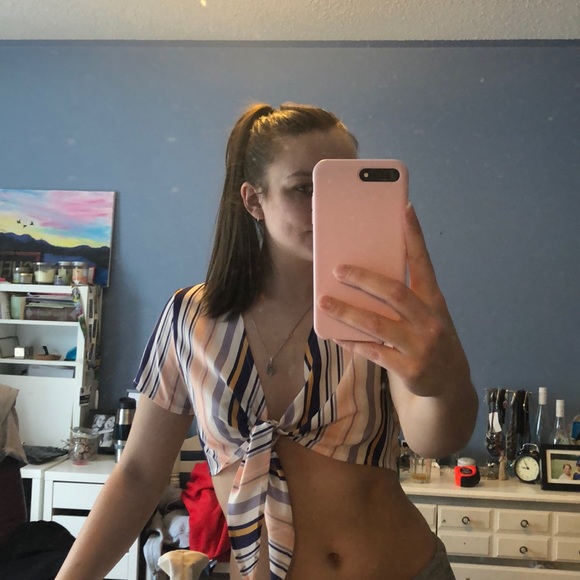 Colourful Zara tie-up top - Picture 3 of 3